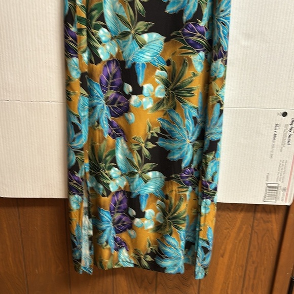 Jane Ashley Tropical Floral Maxi Dress - Blue, Purple, Gold Size Large - Picture 5 of 11